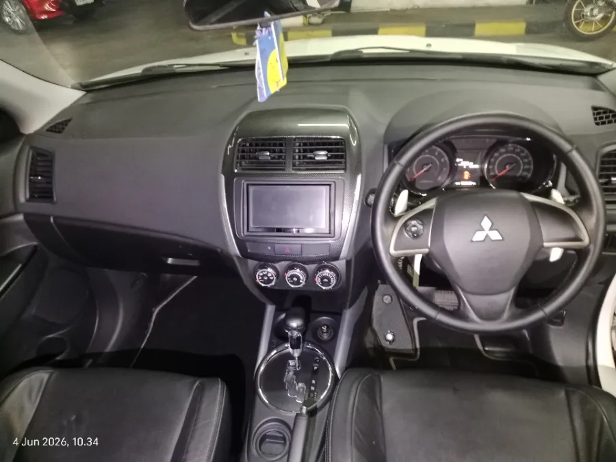 Foto Mobil Bekas Dashboard Mitsubishi Outlander Sport 2.0 PX tahun 2015