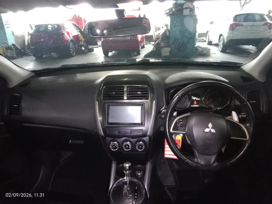 Foto Mobil Bekas Dashboard Mitsubishi Outlander Sport 2.0 PX tahun 2018