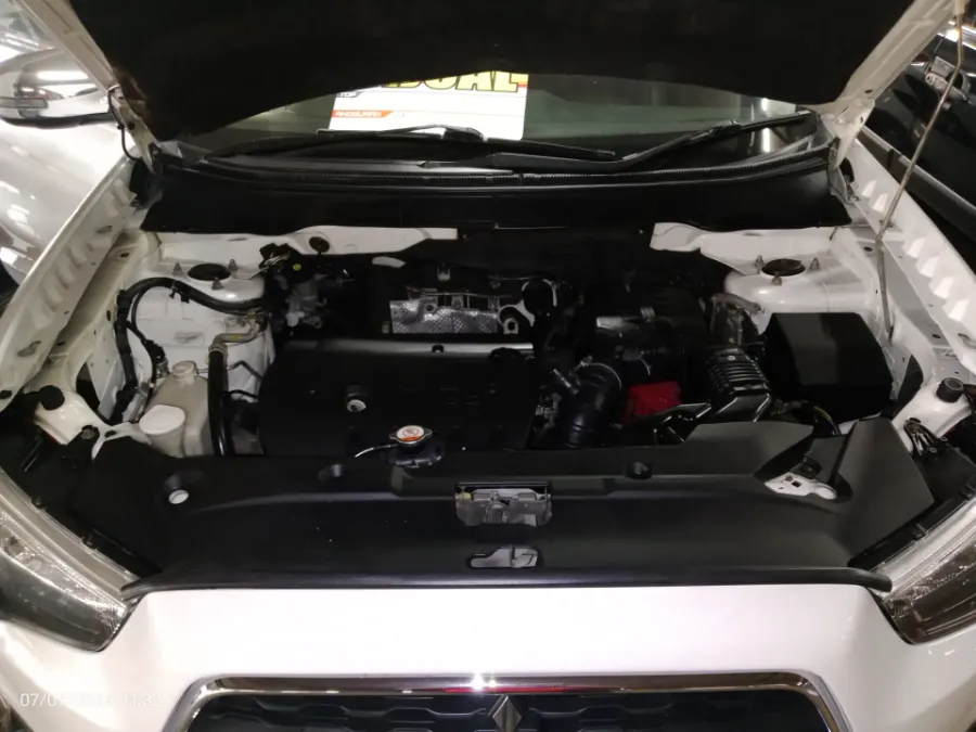 Foto Mobil Bekas Mesin Mitsubishi Outlander Sport 2.0 PX tahun 2018