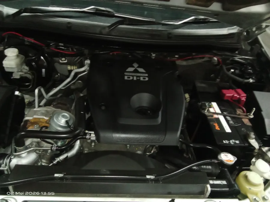 Foto Mobil Bekas Mesin Mitsubishi Pajero Sport 2.4 Dakar tahun 2018