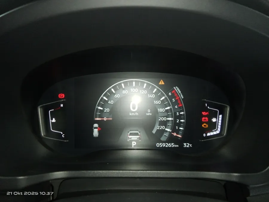 Foto Mobil Bekas Odometer Mitsubishi Pajero Sport 2.4 Dakar tahun 2022