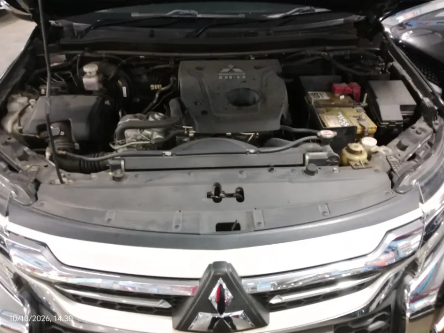 Foto Mobil Bekas Mesin Mitsubishi Pajero Sport 2.4 Dakar 4X2 tahun 2016