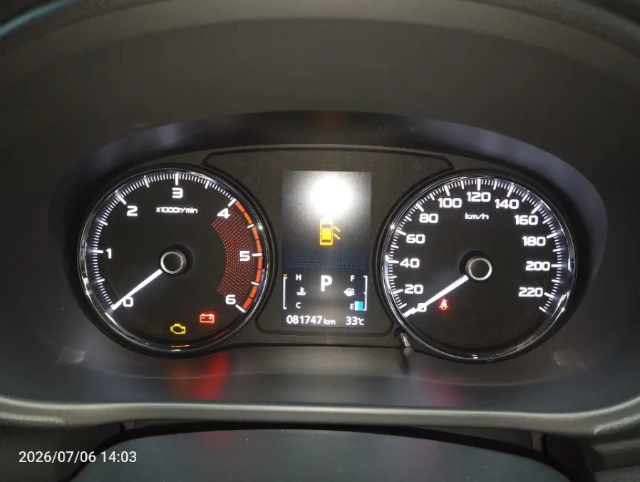 Foto Mobil Bekas Odometer Mitsubishi Pajero Sport 2.4 Dakar 4X2 tahun 2016