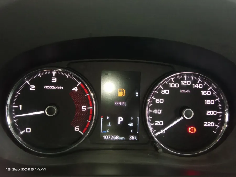 Foto Mobil Bekas Odometer Mitsubishi Pajero Sport 2.4 Dakar 4X2 tahun 2016