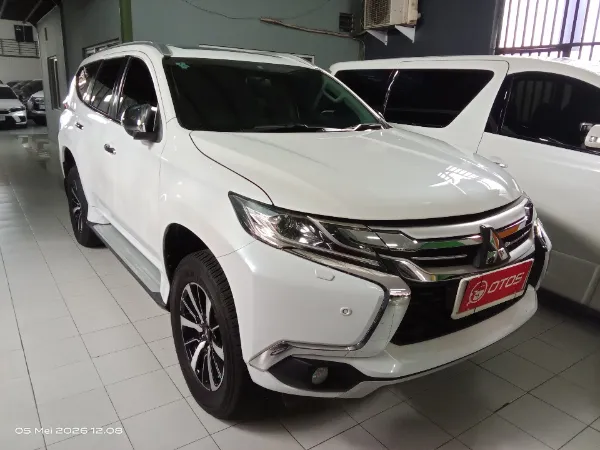 2017 Mitsubishi Pajero Sport 2.4 Dakar 4X2