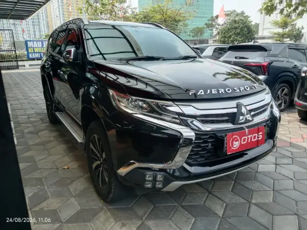 2017 Mitsubishi Pajero Sport 2.4 Dakar 4X2 - Foto 1 dari 6