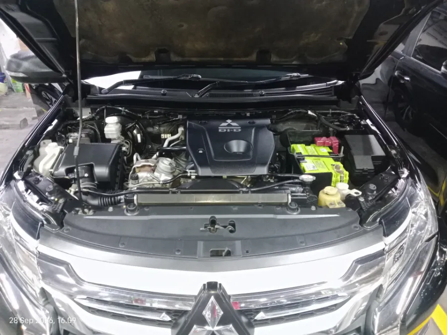 Foto Mobil Bekas Mesin Mitsubishi Pajero Sport 2.4 Dakar 4X2 tahun 2017