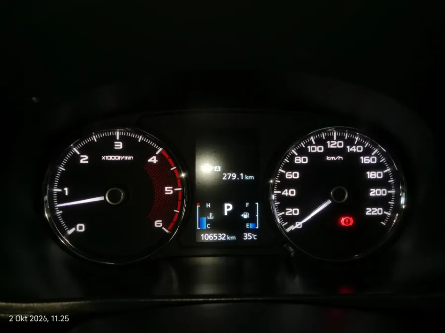 Foto Mobil Bekas Odometer Mitsubishi Pajero Sport 2.4 Dakar 4X2 tahun 2017