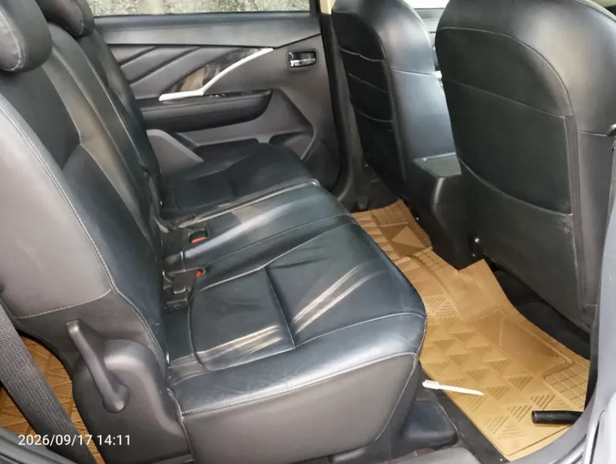 Foto Mobil Bekas Kabin Belakang Mitsubishi Pajero Sport 2.4 Dakar 4X2 tahun 2018