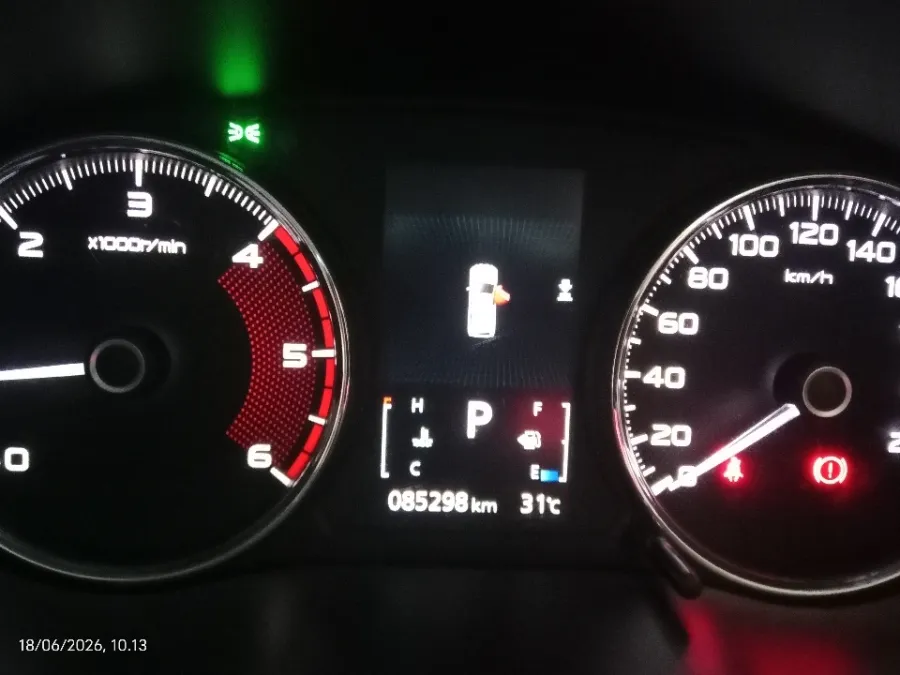 Foto Mobil Bekas Odometer Mitsubishi Pajero Sport 2.4 Dakar 4X2 tahun 2018