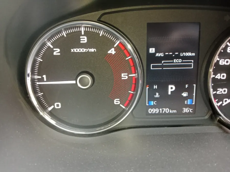 Foto Mobil Bekas Odometer Mitsubishi Pajero Sport 2.4 Dakar 4X2 tahun 2018