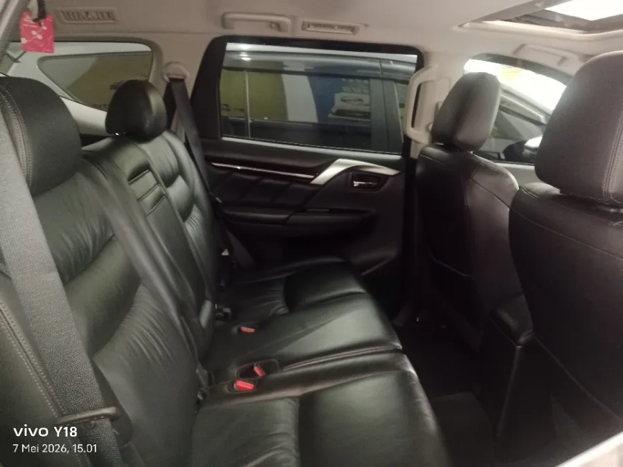 Foto Mobil Bekas Kabin Belakang Mitsubishi Pajero Sport 2.4 Dakar 4X2 tahun 2019