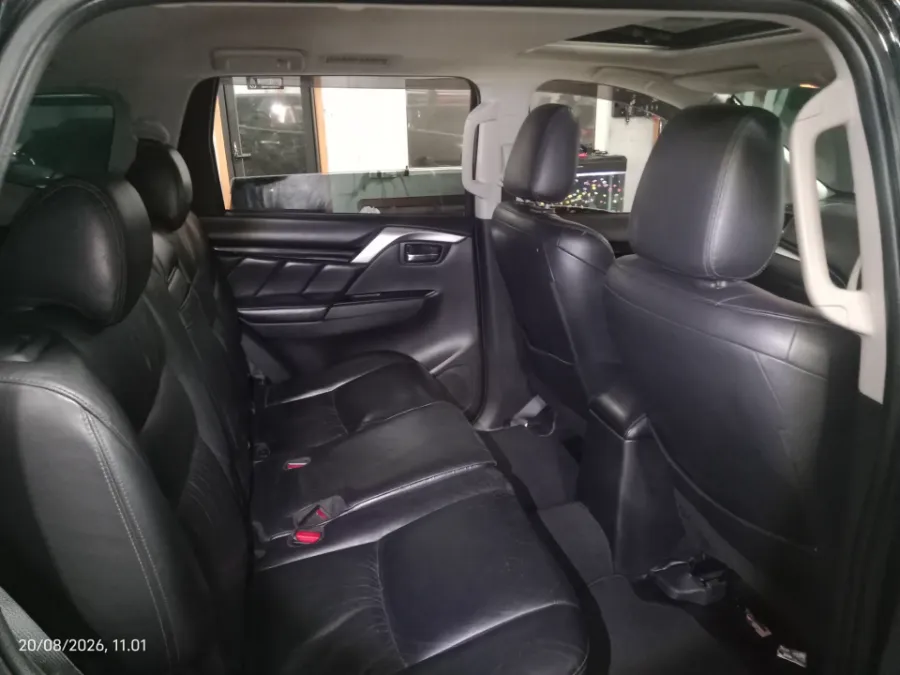 Foto Mobil Bekas Kabin Belakang Mitsubishi Pajero Sport 2.4 Dakar 4X2 tahun 2019