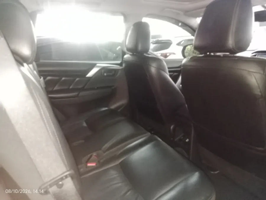 Foto Mobil Bekas Kabin Belakang Mitsubishi Pajero Sport 2.4 Dakar 4X2 tahun 2022