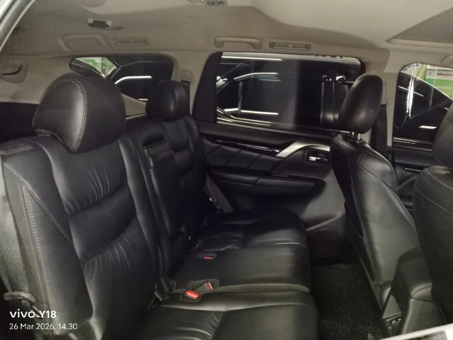 Foto Mobil Bekas Kabin Belakang Mitsubishi Pajero Sport 2.4 Dakar 4X2 tahun 2021