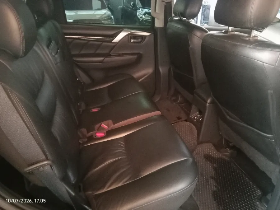 Foto Mobil Bekas Kabin Belakang Mitsubishi Pajero Sport 2.4 Dakar 4X2 tahun 2021