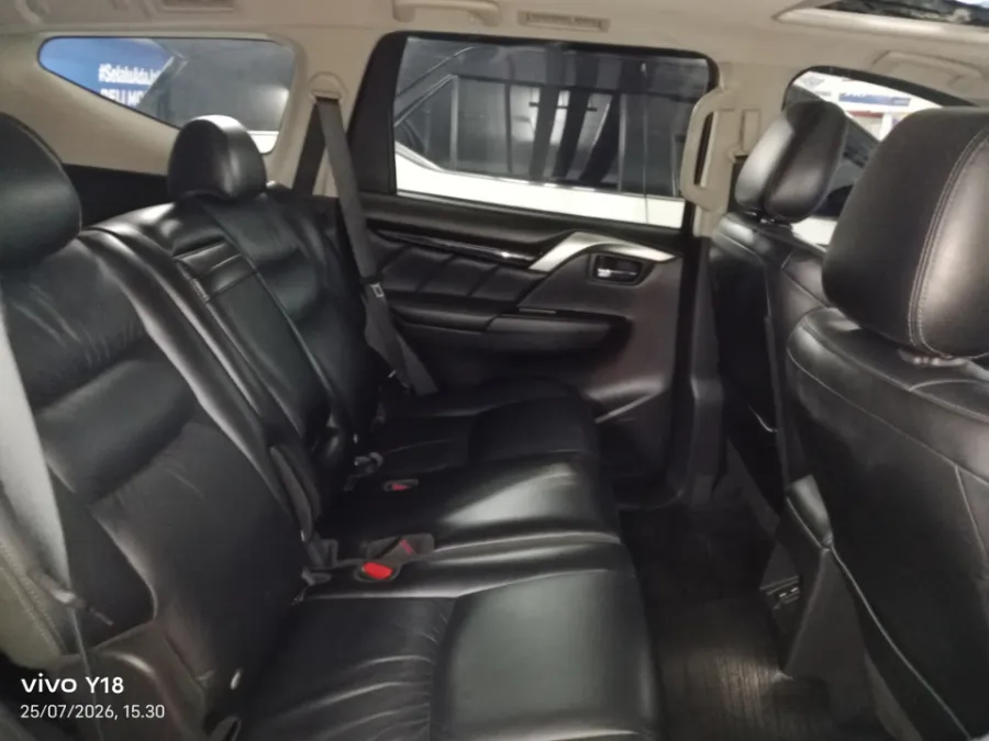 Foto Mobil Bekas Kabin Belakang Mitsubishi Pajero Sport 2.4 Dakar 4X2 tahun 2021