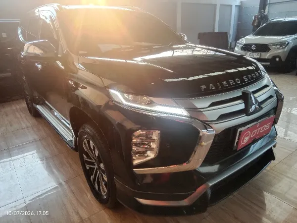 2021 Mitsubishi Pajero Sport 2.4 Dakar 4X2 - Foto 1 dari 6
