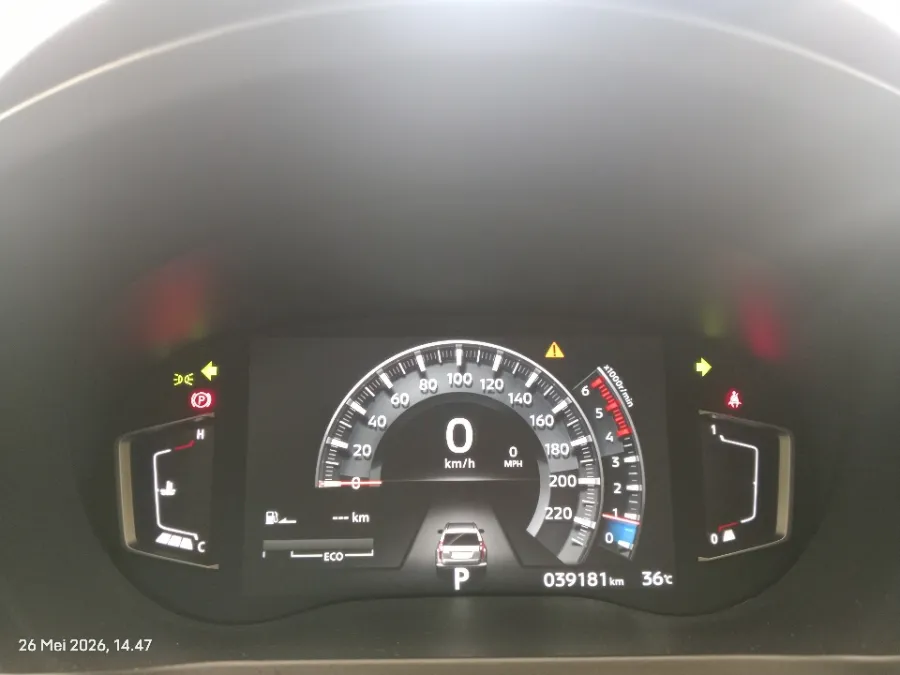 Foto Mobil Bekas Odometer Mitsubishi Pajero Sport 2.4 Dakar 4X2 tahun 2021