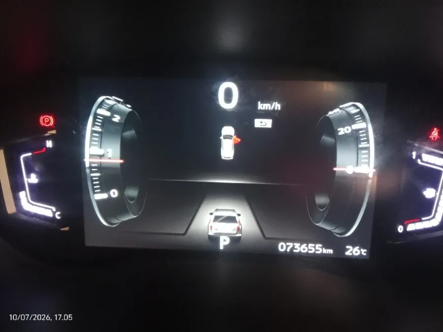 Foto Mobil Bekas Odometer Mitsubishi Pajero Sport 2.4 Dakar 4X2 tahun 2021