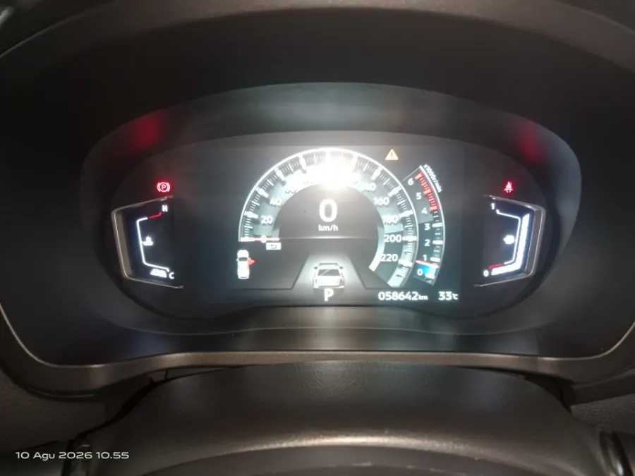 Foto Mobil Bekas Odometer Mitsubishi Pajero Sport 2.4 Dakar 4X2 tahun 2021