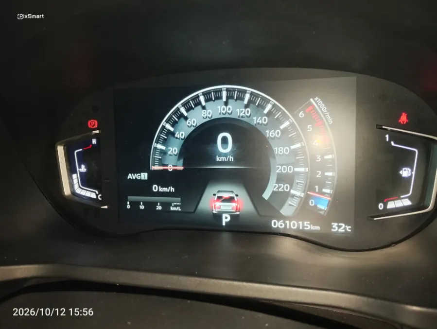 Foto Mobil Bekas Odometer Mitsubishi Pajero Sport 2.4 Dakar 4X2 tahun 2021
