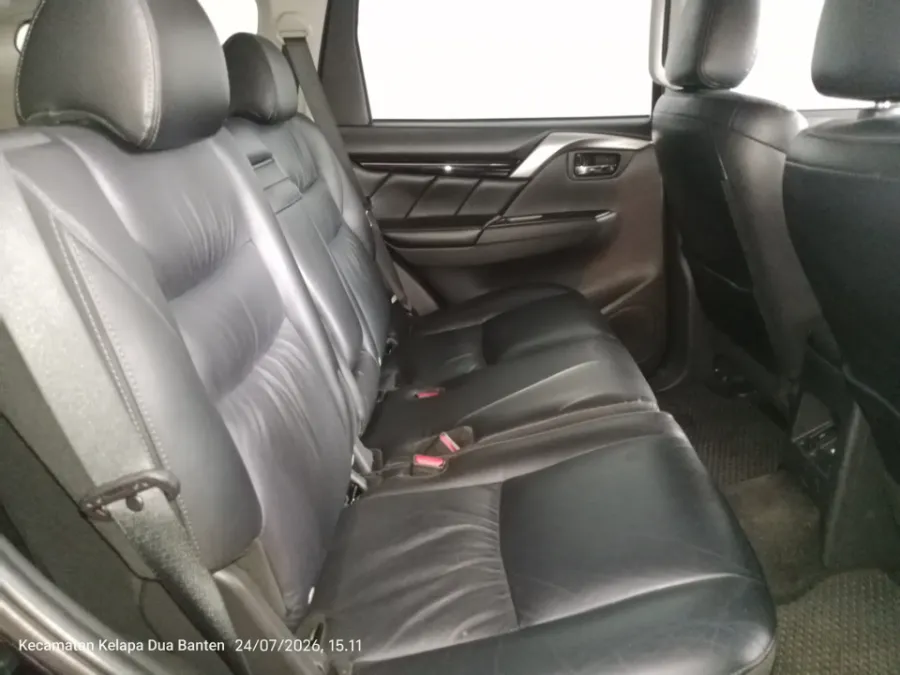 Foto Mobil Bekas Kabin Belakang Mitsubishi Pajero Sport 2.4 Dakar 4X2 tahun 2022