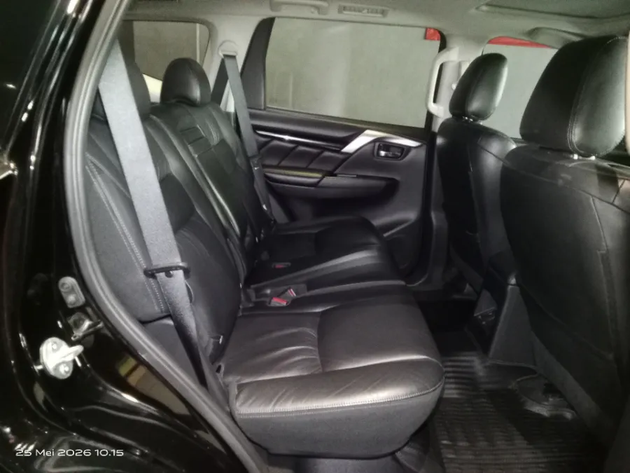Foto Mobil Bekas Kabin Belakang Mitsubishi Pajero Sport 2.4 Dakar 4X2 tahun 2022