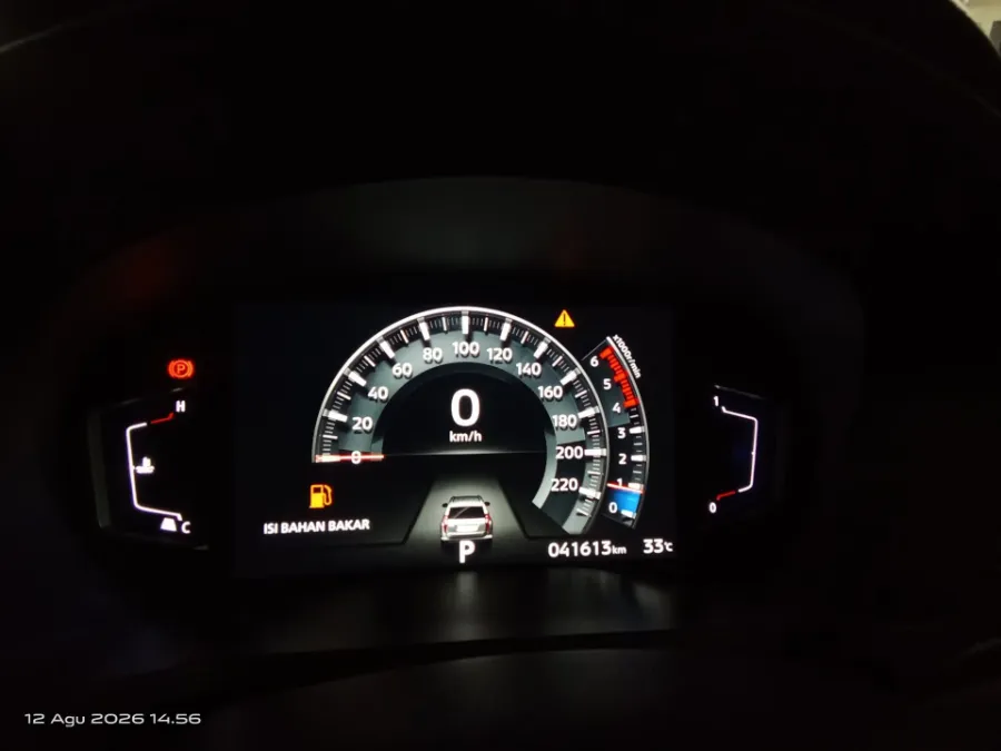 Foto Mobil Bekas Odometer Mitsubishi Pajero Sport 2.4 Dakar 4X2 tahun 2022