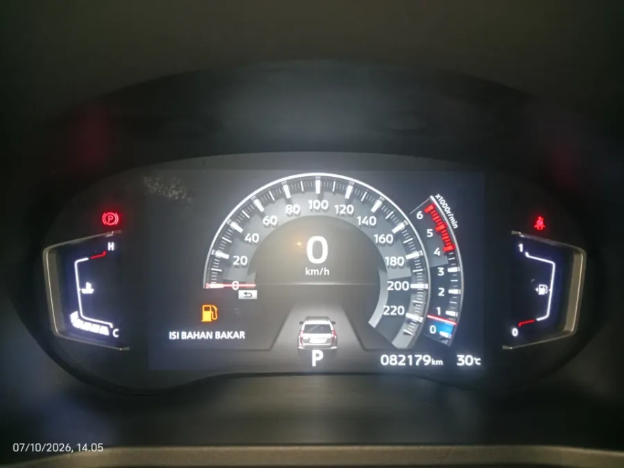 Foto Mobil Bekas Odometer Mitsubishi Pajero Sport 2.4 Dakar 4X2 tahun 2022