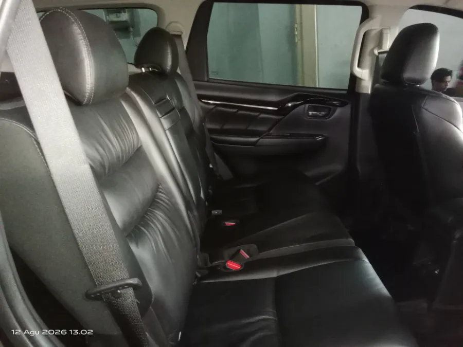 Foto Mobil Bekas Kabin Belakang Mitsubishi Pajero Sport 2.4 Dakar 4X2 tahun 2023