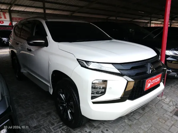 2023 Mitsubishi Pajero Sport 2.4 Dakar 4X2 - Foto 1 dari 6