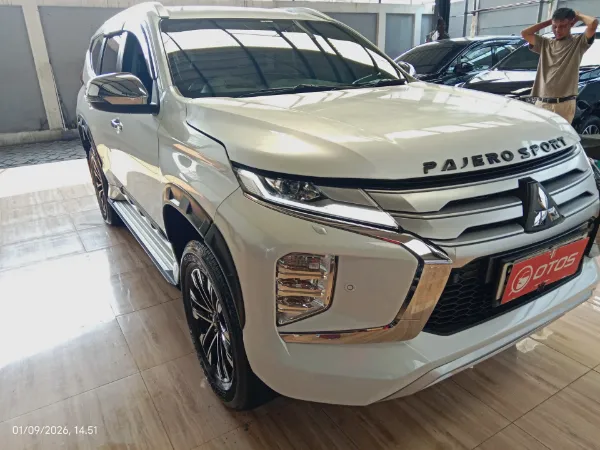 2023 Mitsubishi Pajero Sport 2.4 Dakar 4X2