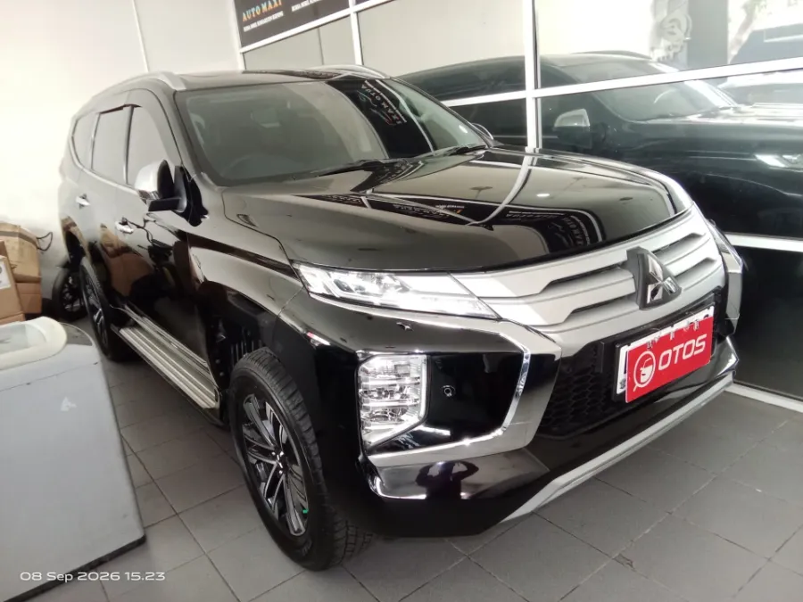Foto Mobil Bekas Kanan Depan Mitsubishi Pajero Sport 2.4 Dakar 4X2 tahun 2023