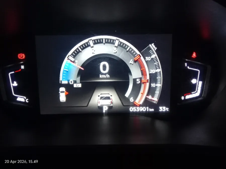 Foto Mobil Bekas Odometer Mitsubishi Pajero Sport 2.4 Dakar 4X2 tahun 2023