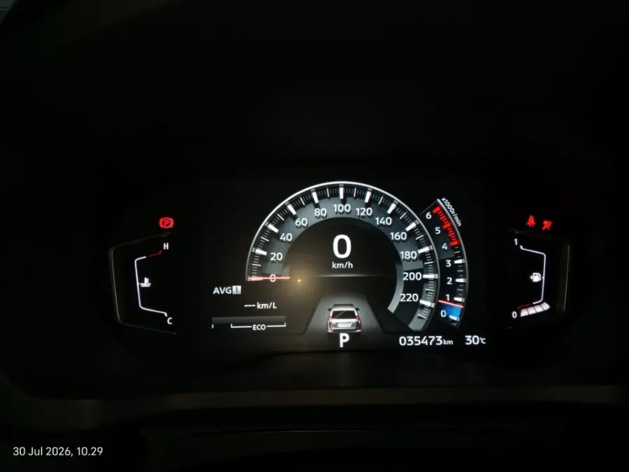 Foto Mobil Bekas Odometer Mitsubishi Pajero Sport 2.4 Dakar 4X2 tahun 2023