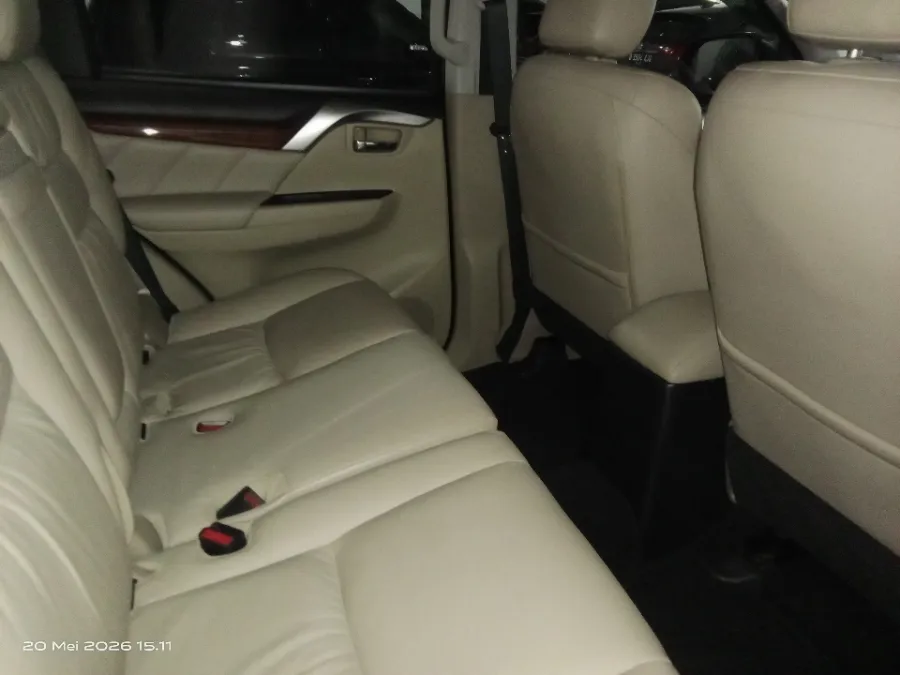 Foto Mobil Bekas Kabin Belakang Mitsubishi Pajero Sport 2.4 Dakar Ultimate tahun 2019