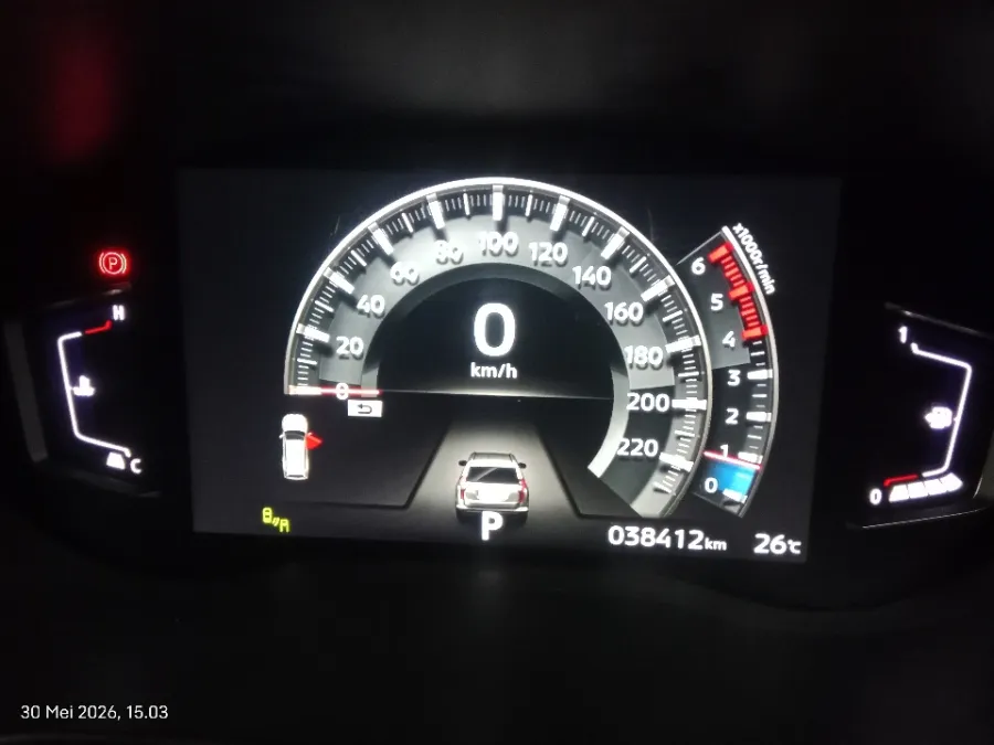 Foto Mobil Bekas Odometer Mitsubishi Pajero Sport 2.4 Dakar Ultimate tahun 2022