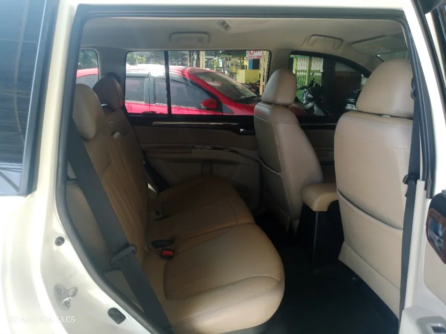 Foto Mobil Bekas Kabin Belakang Mitsubishi Pajero Sport 2.5 Exceed 4X2 tahun 2015