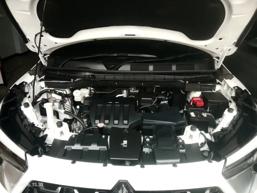 Foto Mobil Bekas Mesin Mitsubishi XForce 1.5 Ultimate tahun 2023