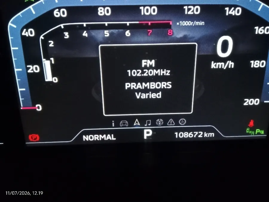 Foto Mobil Bekas Odometer Mitsubishi XForce 1.5 Ultimate tahun 2023
