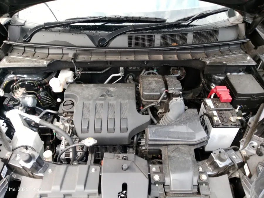 Foto Mobil Bekas Mesin Mitsubishi XForce 1.5 Ultimate tahun 2024
