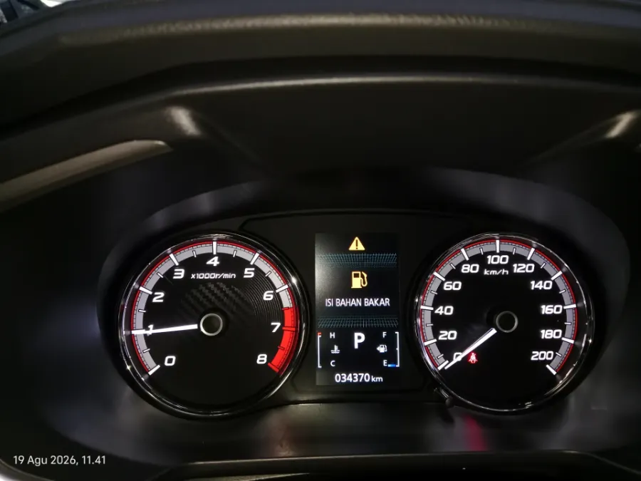 Foto Mobil Bekas Odometer Mitsubishi Xpander 1.5 Cross tahun 2020