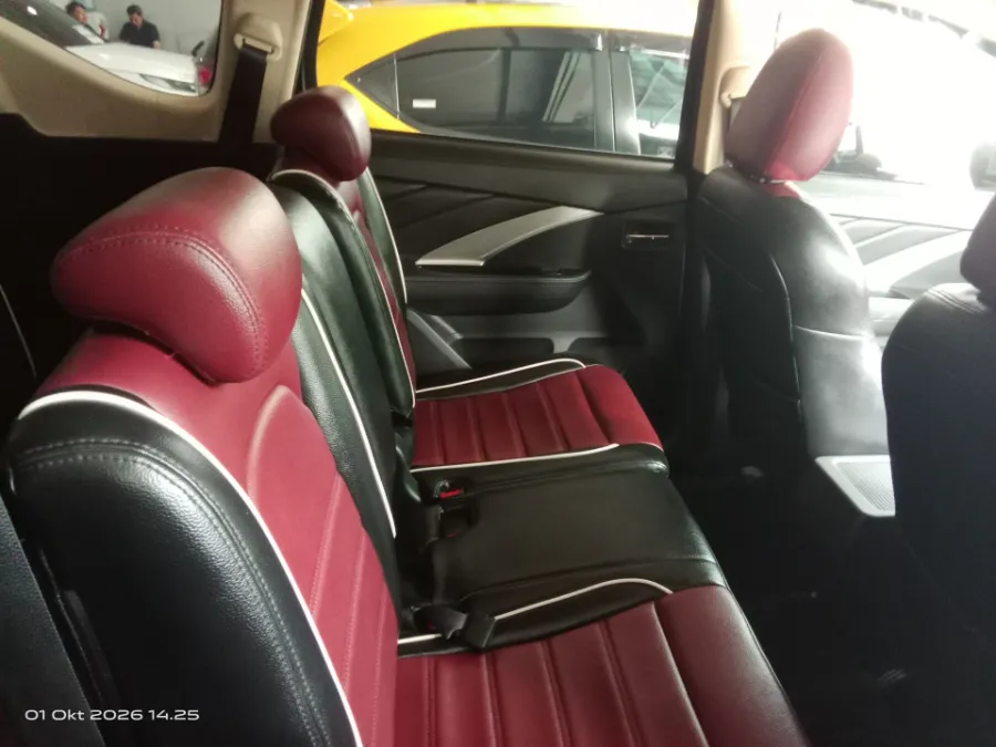 Foto Mobil Bekas Kabin Belakang Mitsubishi Xpander 1.5 Cross tahun 2021