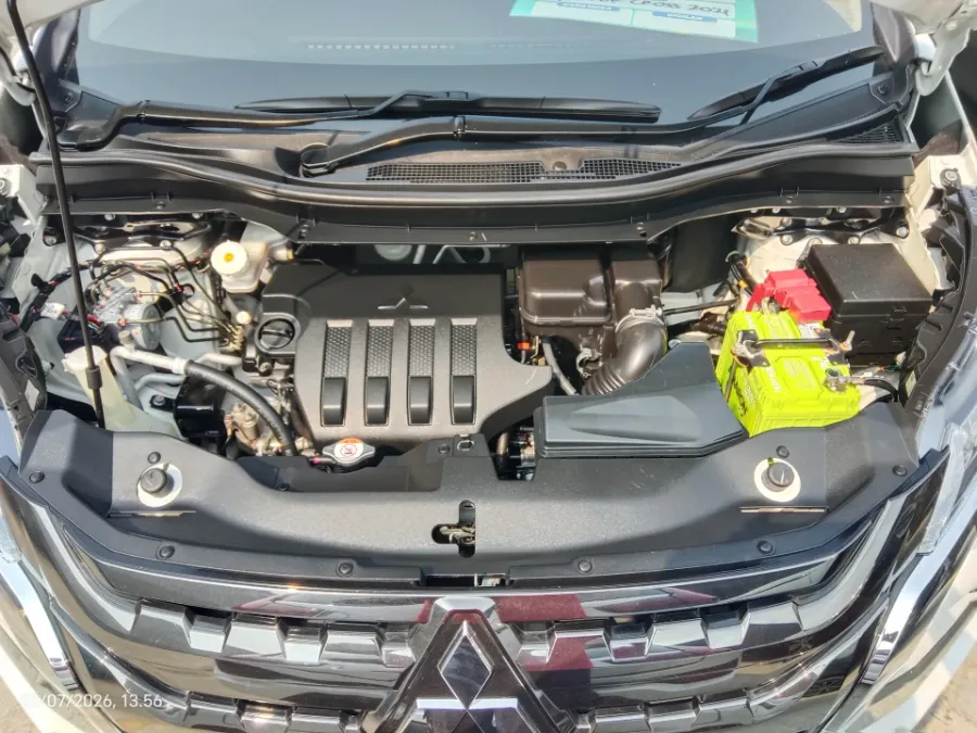 Foto Mobil Bekas Mesin Mitsubishi Xpander 1.5 Cross tahun 2021