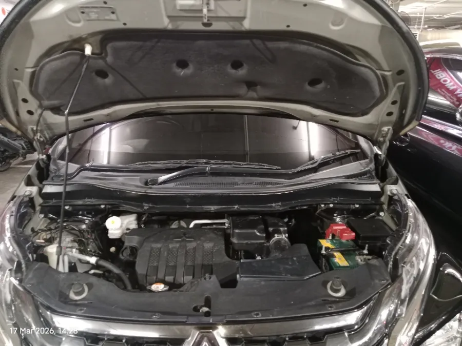 Foto Mobil Bekas Mesin Mitsubishi Xpander 1.5 Cross tahun 2021