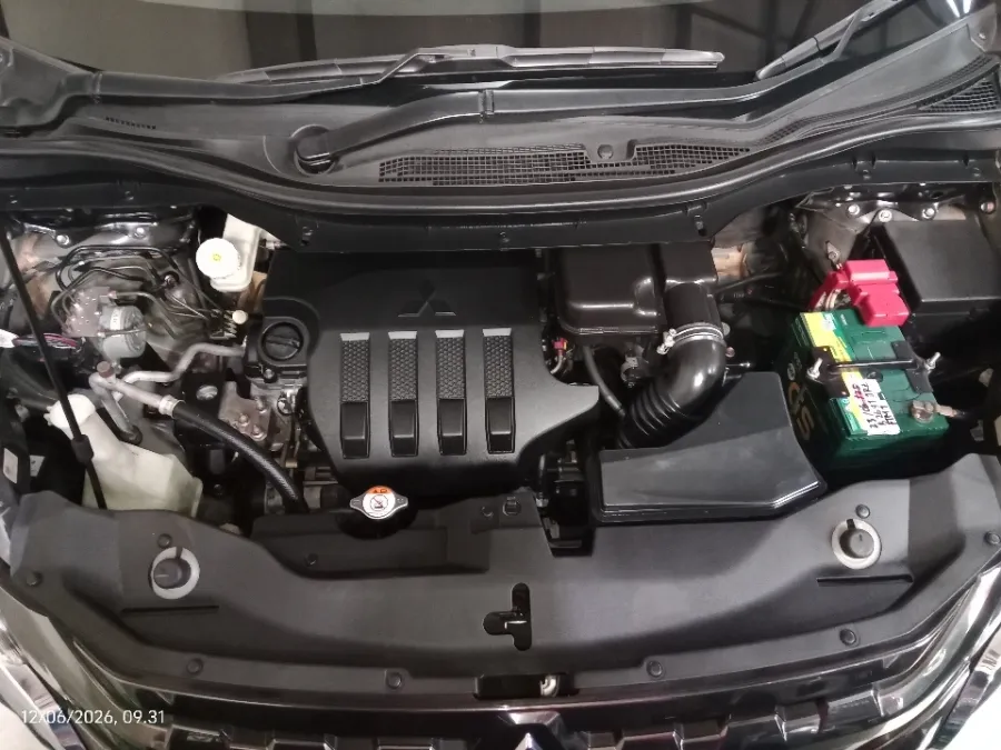 Foto Mobil Bekas Mesin Mitsubishi Xpander 1.5 Cross tahun 2021