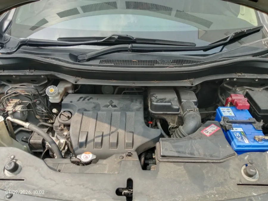 Foto Mobil Bekas Mesin Mitsubishi Xpander 1.5 Cross tahun 2021