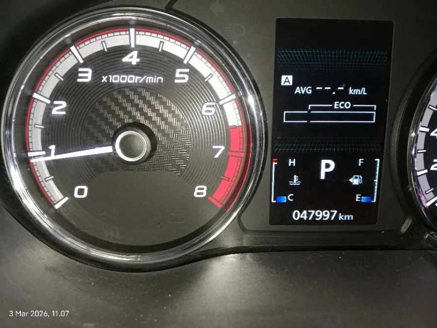 Foto Mobil Bekas Odometer Mitsubishi Xpander 1.5 Cross tahun 2021