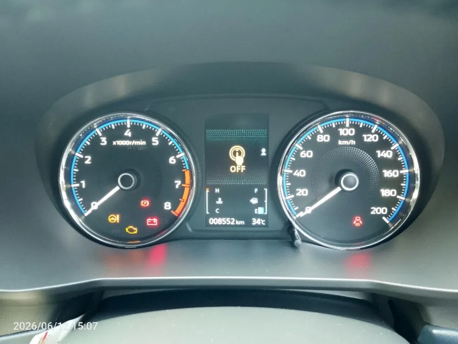 Foto Mobil Bekas Odometer Mitsubishi Xpander 1.5 Cross tahun 2021